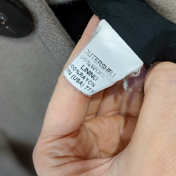 Zara - Quilted Wool Peacoat - Picture 15 of 15